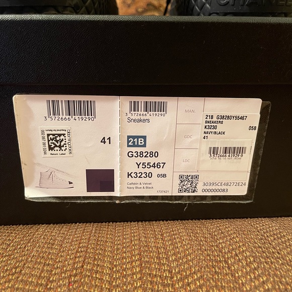 100% Auth CHANEL Hightop Sneakers - Picture 13 of 16